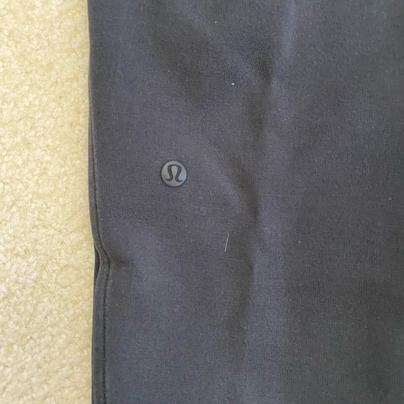 Lululemon trouser - Picture 4 of 4